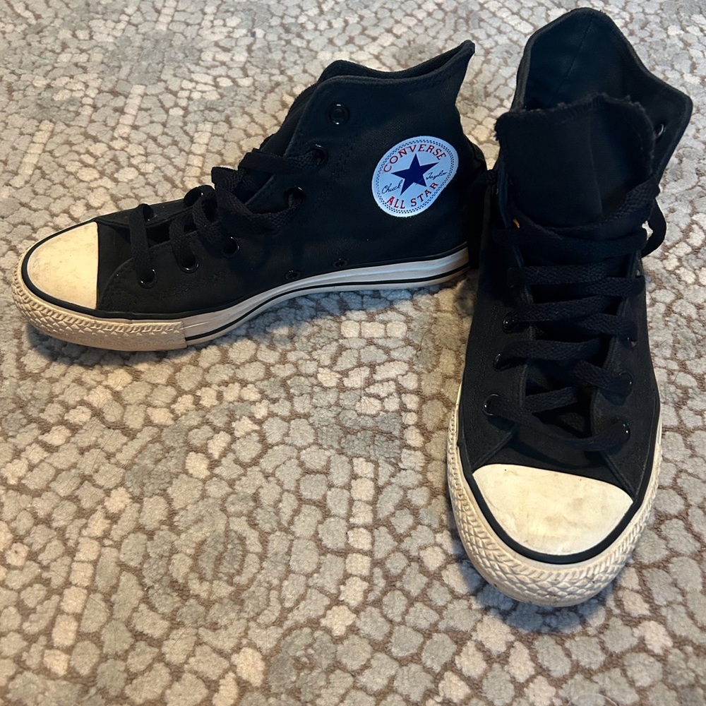 Like New! Custom made, Converse Black Canvas High-Tops